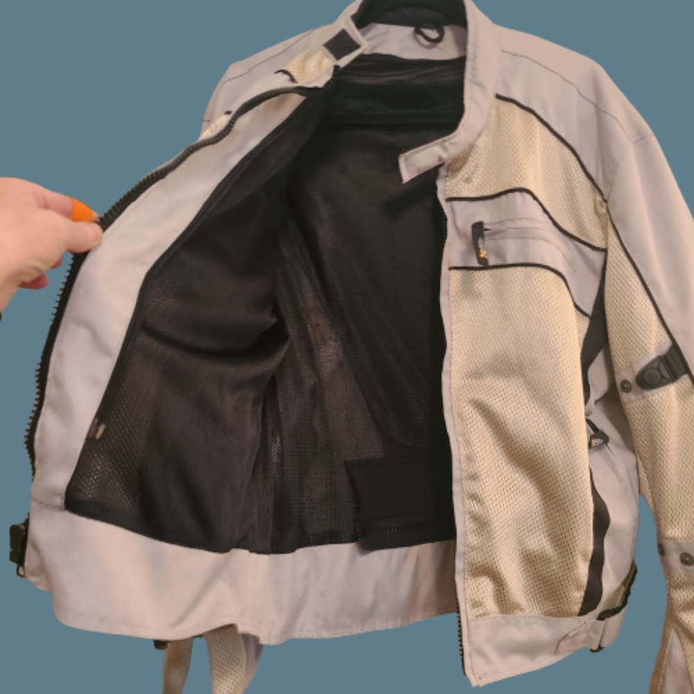 *Xelement Phantom Rider Advanced Mesh Sports Jacket with X-Armor Protection - Picture 3 of 9